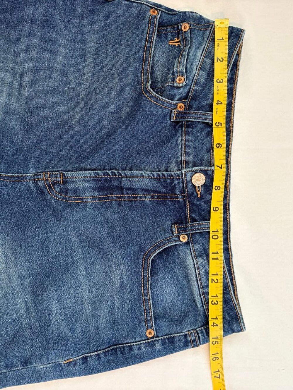 FRYE Straight Leg High Waist Jeans Medium Wash Denim Women's Size 6 / 28 - Picture 12 of 12